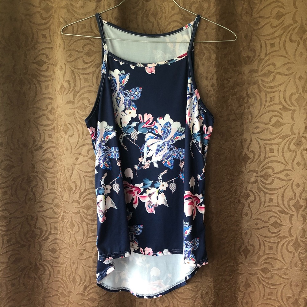 Navy Floral Tank Top 🌺🌸